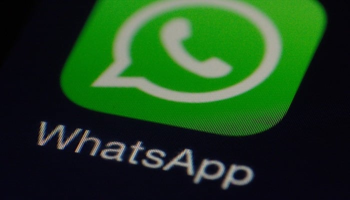 The image shows WhatsApps logo on a mobile screen. — Pixabay