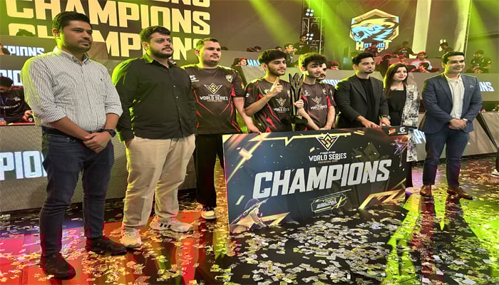 Hotshot esports team celebrating their victory at the GameNow Free Fire World Series (FFWS) Pakistan 2025 grand finale held at the National Aerospace Science and Technology Park (NASTP) on October 4, 2025. — Picture by author