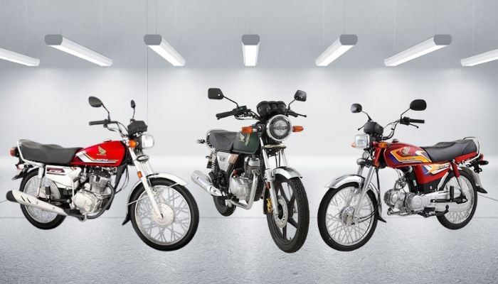An undated image of Honda CG 125 (left), CG 150 (centre), and CD 70 (right). — Atlas Honda/Canva
